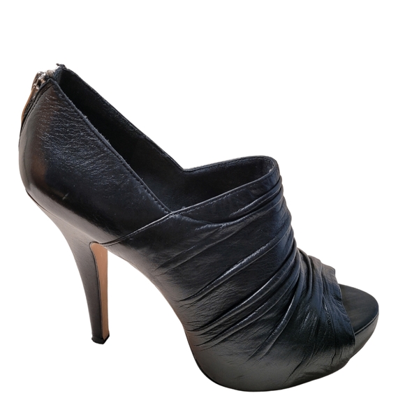 Vince Camuto Miki Booties Black Sz 8.5 - Picture 4 of 16